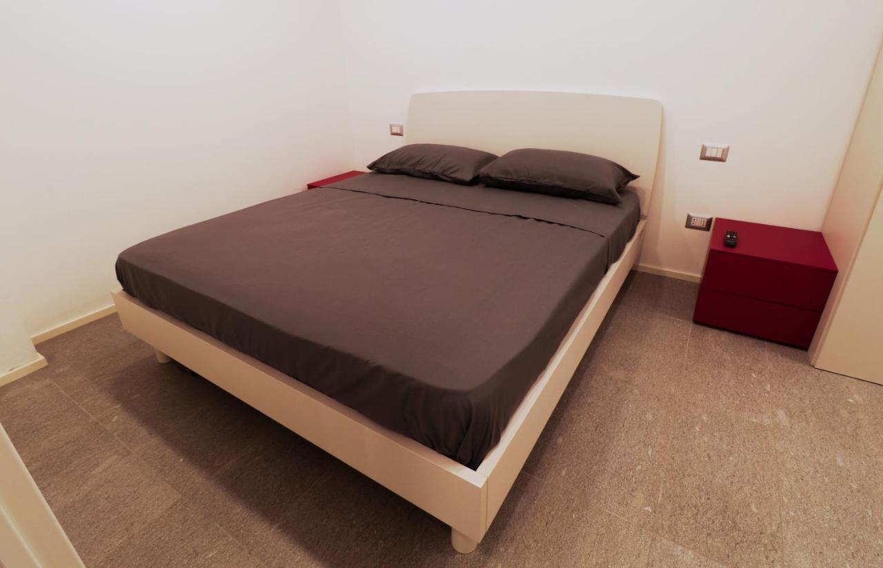 Hosting Studio - 1 Sondrio Extérieur photo